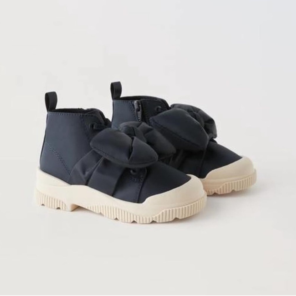 Zara Kids Girls High Top Sneakers With Bow - Picture 2 of 4